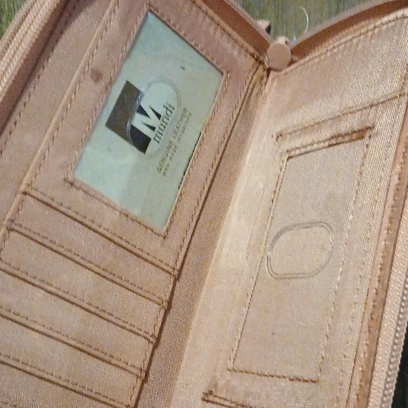 Leather wallet - Picture 6 of 10